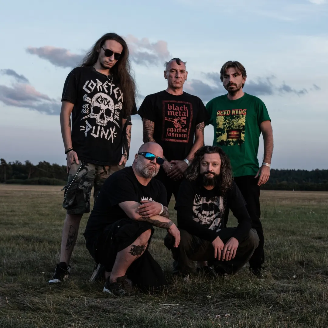 LINDENPUNK – Stabil bleiben mit RAWSIDE, PIGEONS und DYSTOMB